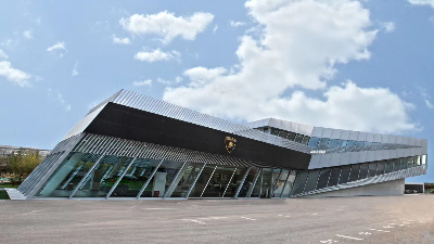 平博pinnacle钢构百科：钢结构汽车4S店建筑的诞生——稳固、美观、快捷