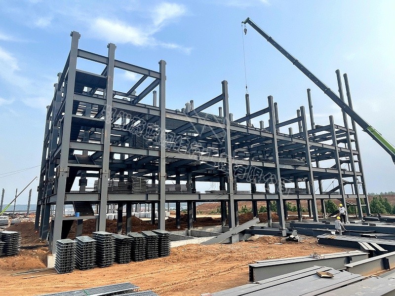 平博pinnacle钢构百科：浅谈钢结构建筑工程的稳定性设计